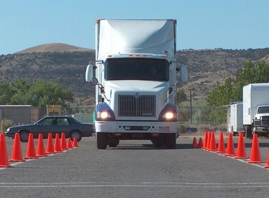 how long truck driving school